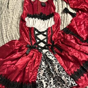 Gothic red riding hood